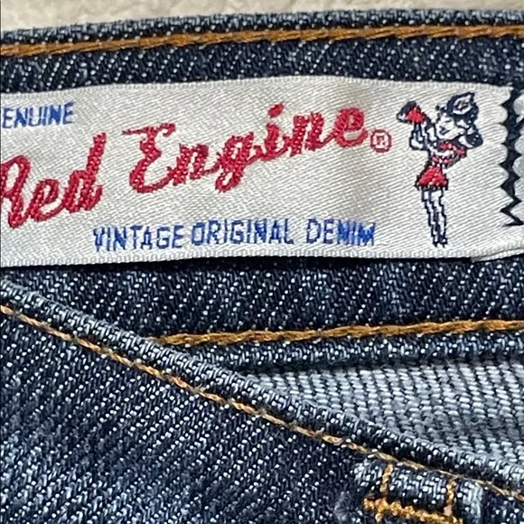 Red Engine Bonfire Women's Dark Blue Straight Leg Jeans. Very Good Condition.